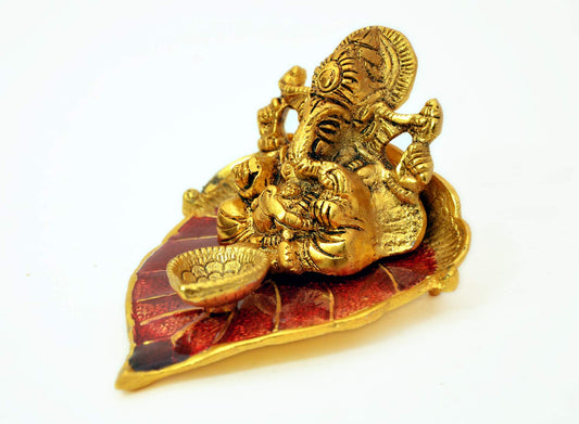 Ganesh Idol on Red Leaf - Metal Hand Craved for Home Decorative Gift Puja Gifts Corporate (U Shaped Ganesh) - Brass Daddy