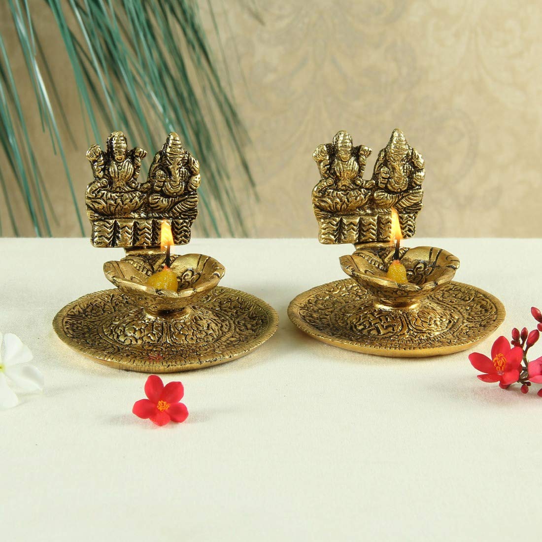 Lakshmi Ganesh Hand Diya Pair in Metal Antique Gold Plated 3 Inch - Brass Daddy