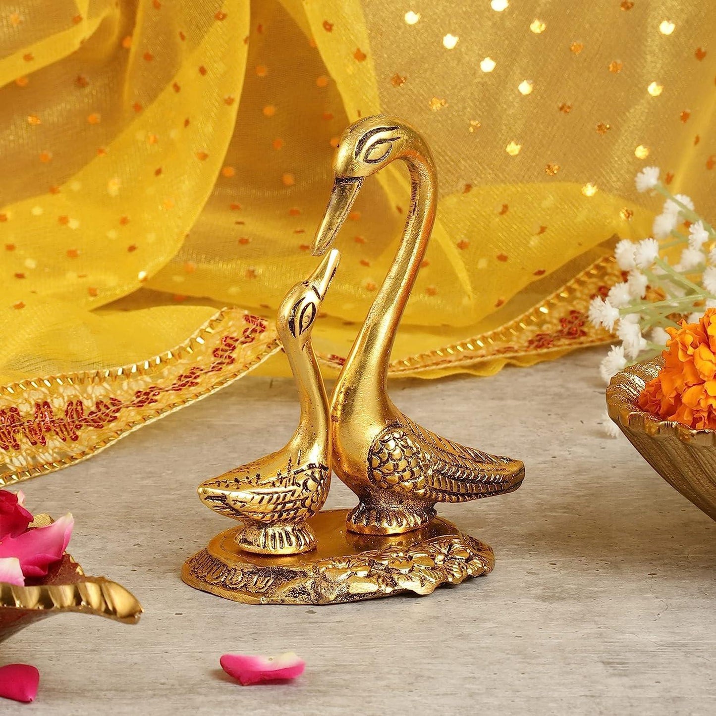Table Decor Home And Office Decor Swan Pair Metal Gold Pleated Saras - Brass Daddy