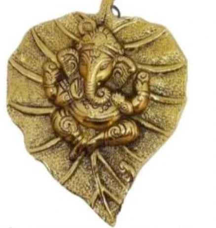 PEEPAL PATTA GANESH WALL HANGING GOLD - Brass Daddy