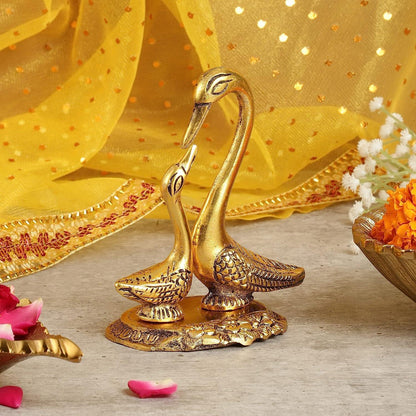 Table Decor Home And Office Decor Swan Pair Metal Gold Pleated Saras - Brass Daddy